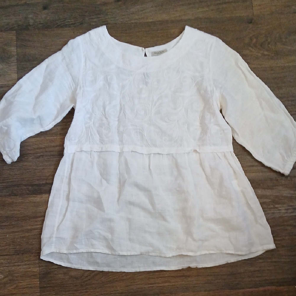 Alessia Pacini 100% Linen Embroidery Top. Made in Italy 